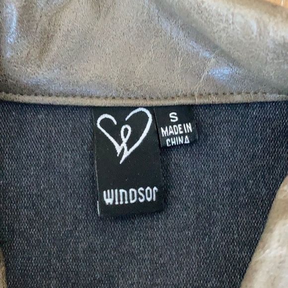 Cropped Faux Leather Moto Jacket - Picture 6 of 7